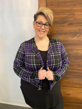 Load image into Gallery viewer, Purple Plaid/Black Convertible Zip Off Jacket