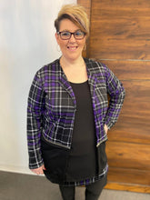 Load image into Gallery viewer, Purple Plaid/Black Convertible Zip Off Jacket