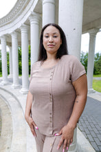 Load image into Gallery viewer, Black LABB Clothing | BL100-Beige Linen Short Sleeve Top
