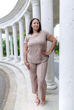 Load image into Gallery viewer, Black LABB Clothing | BL100-Beige Linen Short Sleeve Top

