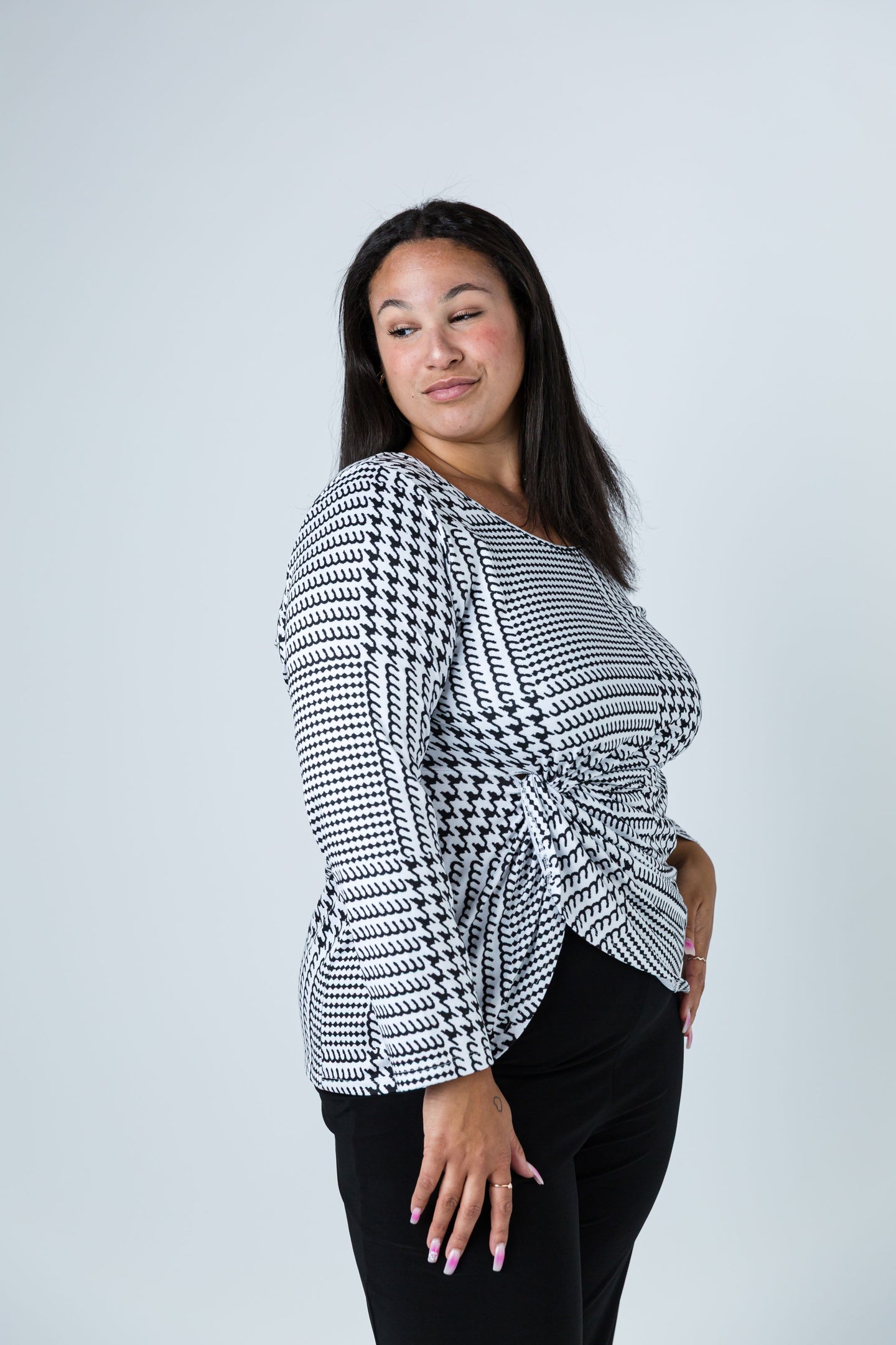 Black LABB Clothing | BL83-204Y Houndstooth Side Knotted Top