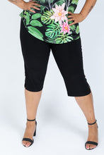 Load image into Gallery viewer, Black LABB Clothing | BL33 Perfect Black Wide Leg 2 Button Capri
